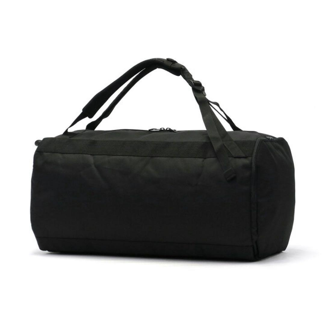 【新品】　オークリー　ボストンバッグ