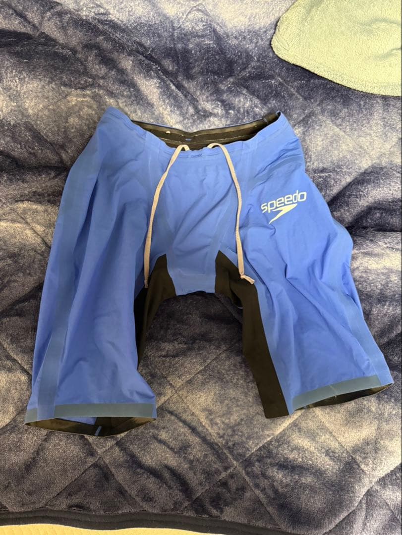 スピードLZR PURE VALOR 2.0 24 ブルー　現行モデル