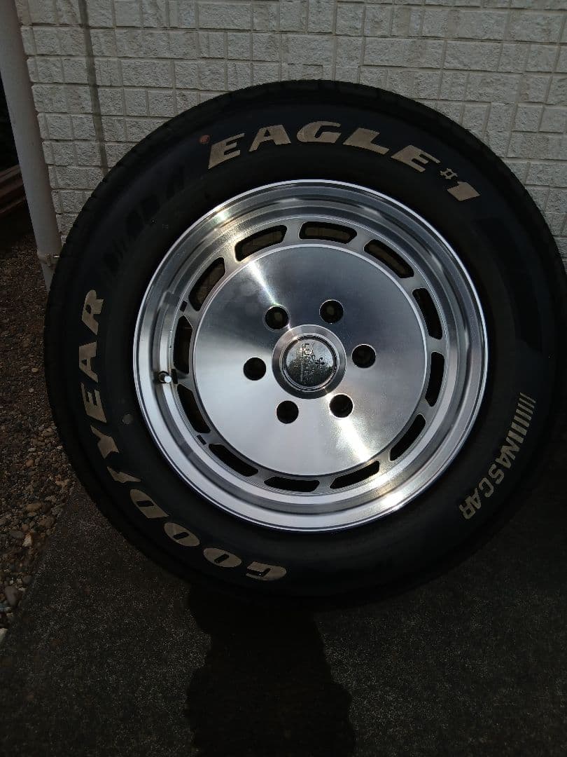 トヨタ　ハイエース　ラグテック ロコムーン 4本セット　車検対応　タイヤ付き