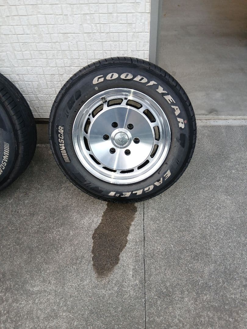 トヨタ　ハイエース　ラグテック ロコムーン 4本セット　車検対応　タイヤ付き