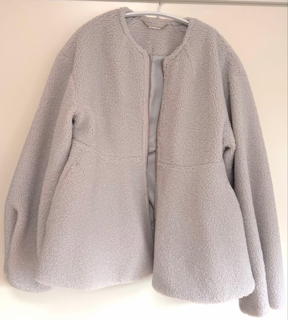 ボア ノーカラージャケット グレー