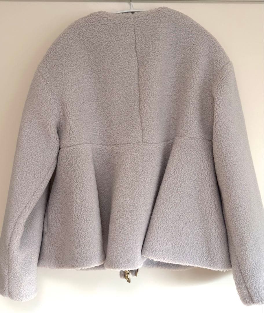 ボア ノーカラージャケット グレー