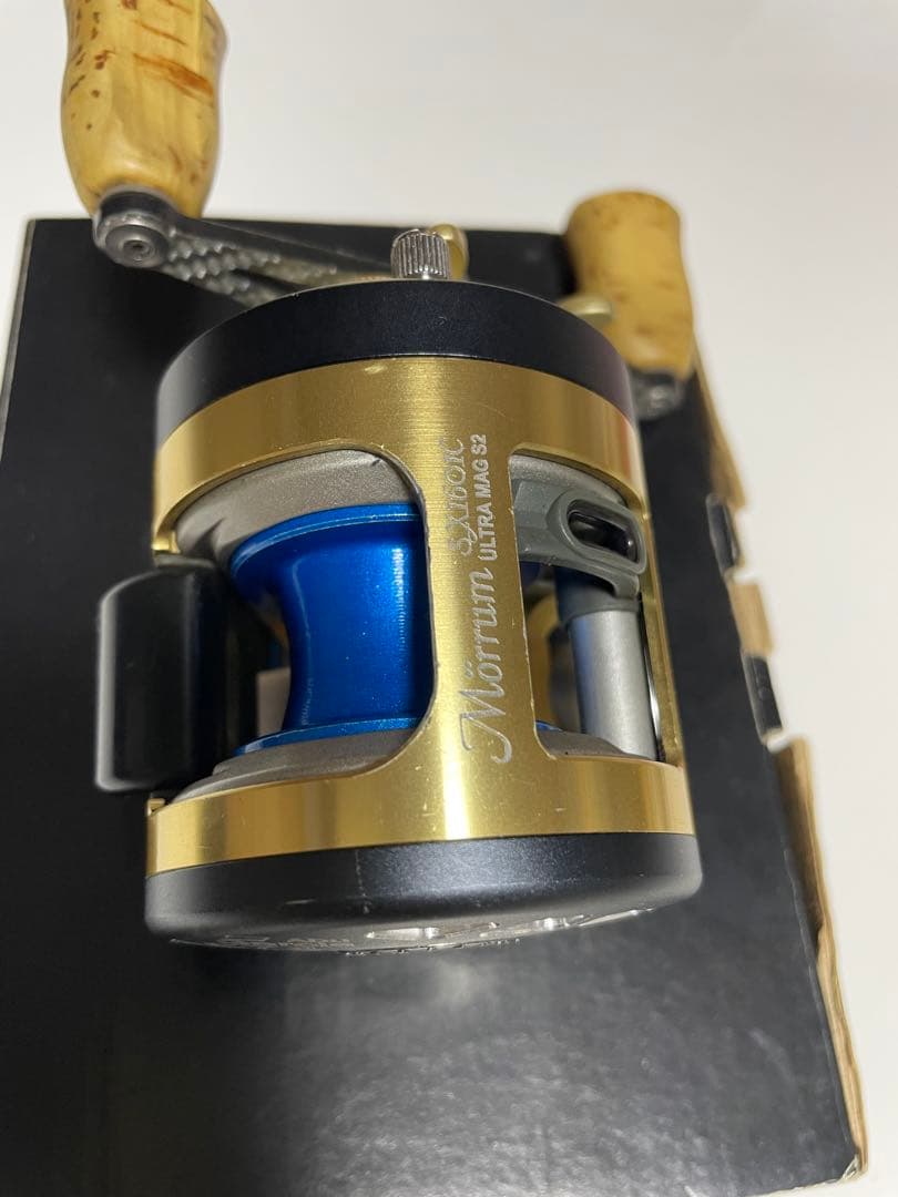 セ*チ様 AE74 Abu Garcia Ambassadeur 限定モデル 左