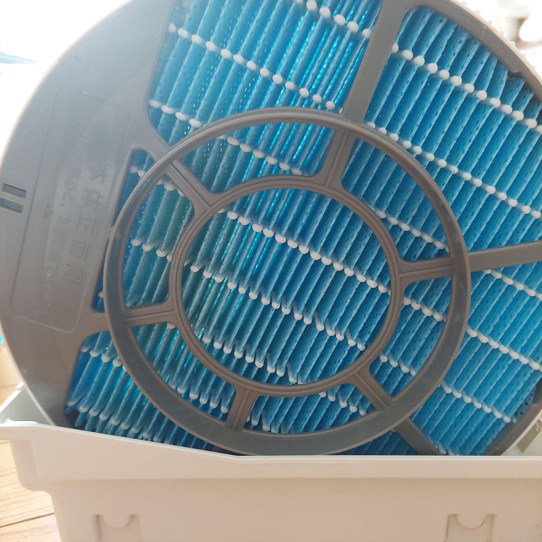 美品　期間限定値下げ　SHARP プラズマクラスター 空気清浄機 ホワイト