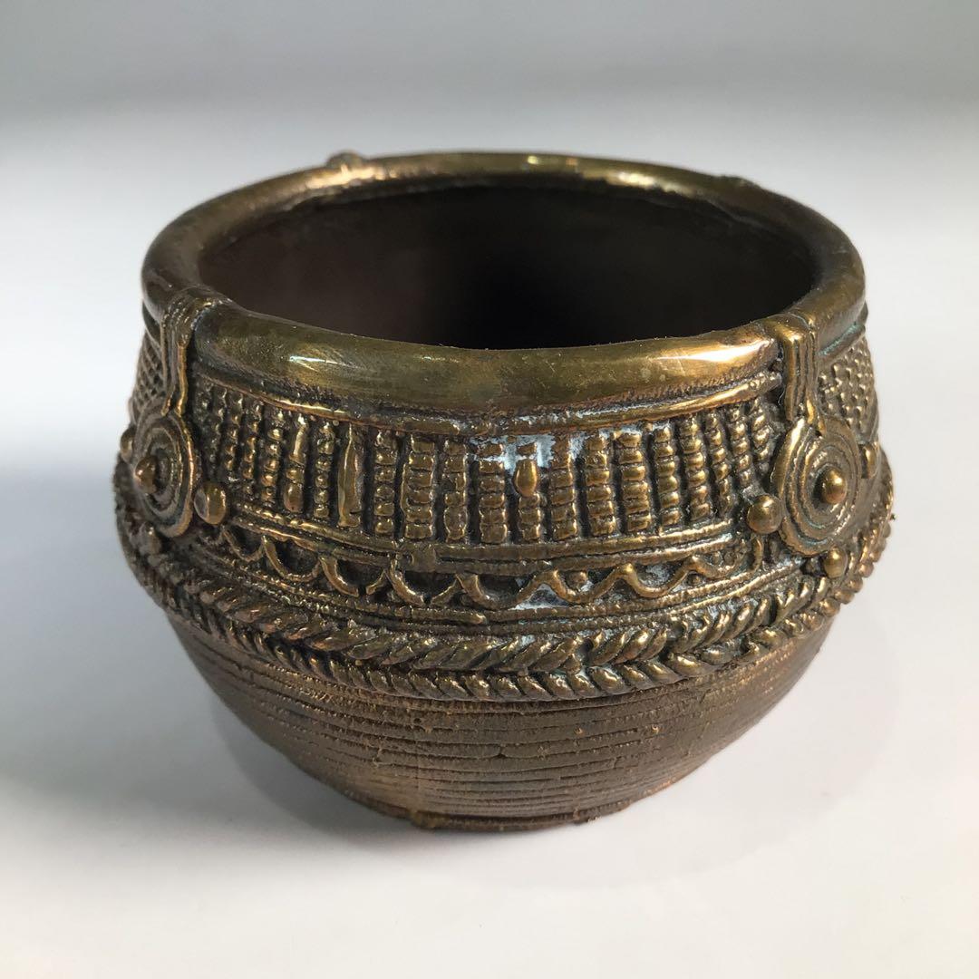 Ｎ６４２　蓋置　『印度産』『仕覆付』『佛器水杯蓋置』『宮田掃庵箱』　共箱　茶道具