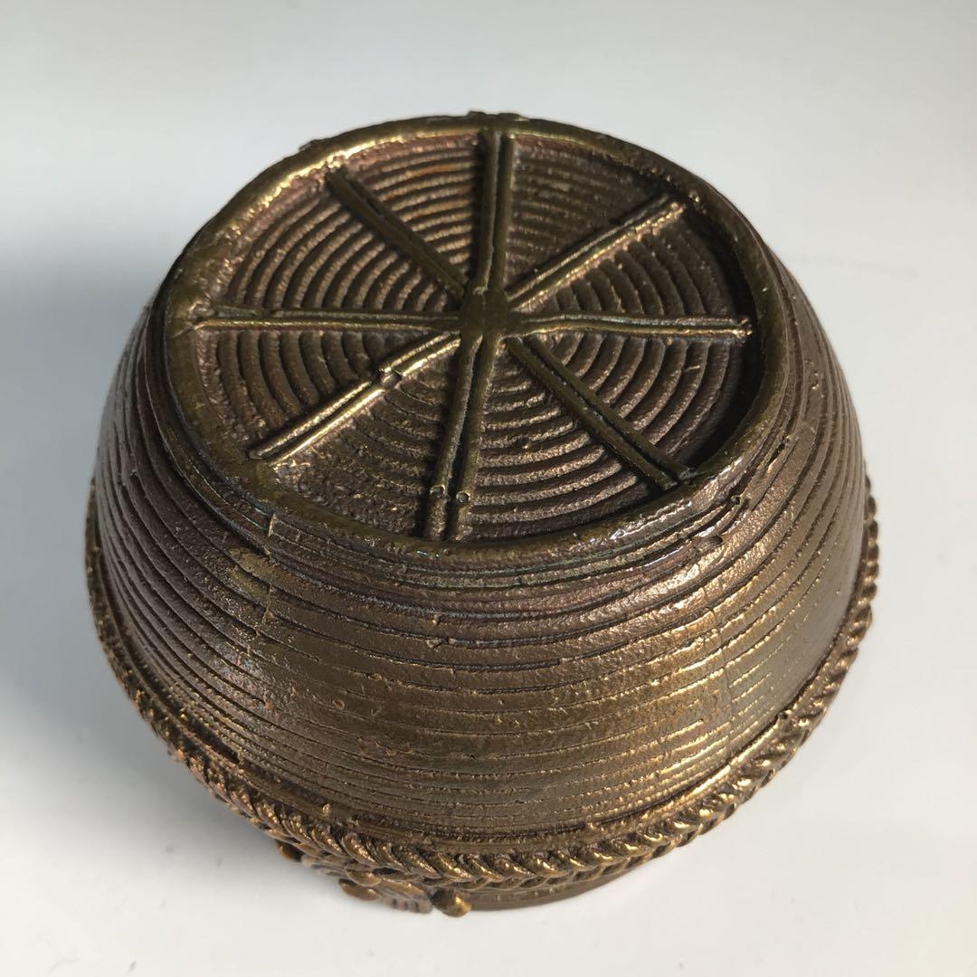 Ｎ６４２　蓋置　『印度産』『仕覆付』『佛器水杯蓋置』『宮田掃庵箱』　共箱　茶道具