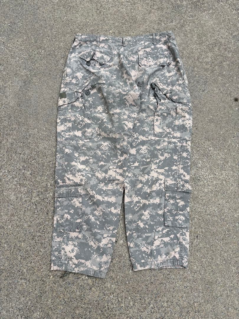 00s アメリカ軍 カーゴパンツ ARMY デジカモ LARGE-SHORT