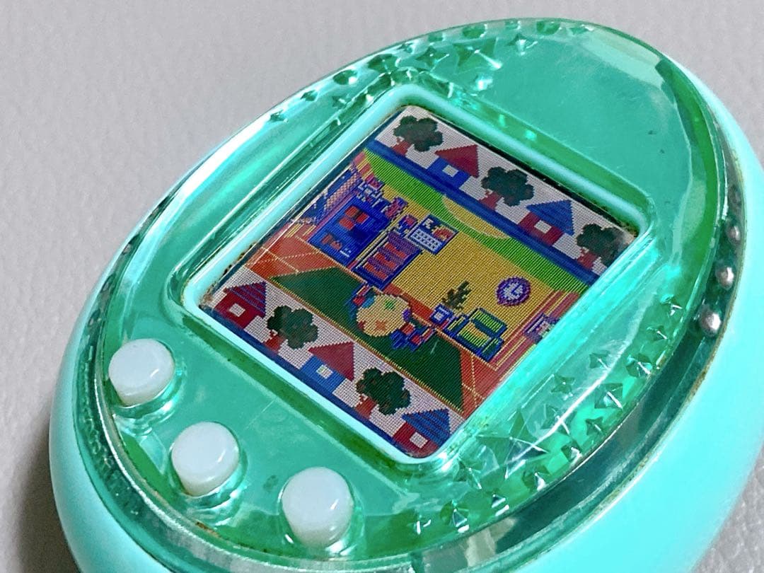 バンダイ BANDAI たまごっち IDL グリーン　新品電池付き