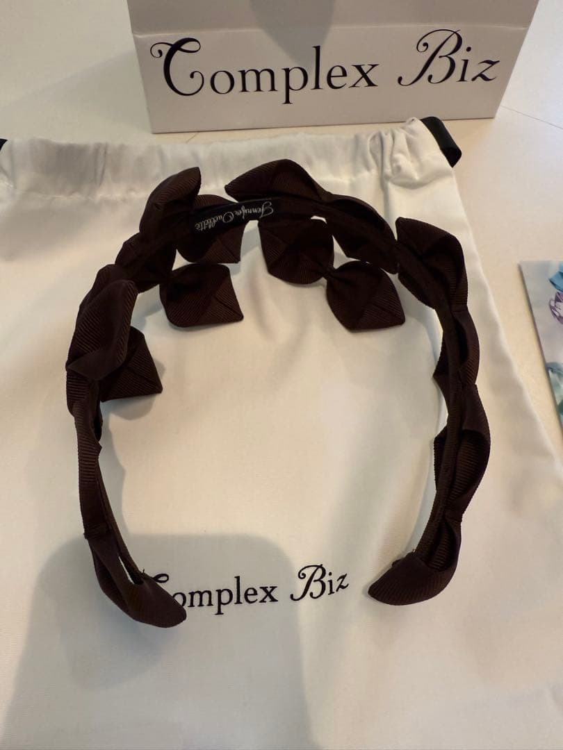 コンプレックスビズ　カチューシャ　グログランリボンシンメトリーHB ブラウン