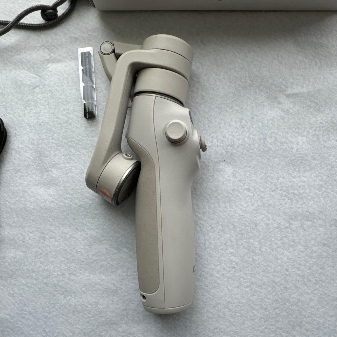 DJI Osmo Mobile 6 スタビライザー　美品