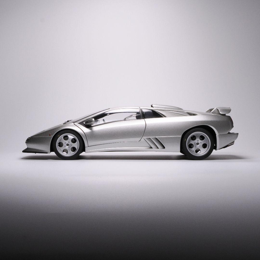 オートアート 1/18 ランボルギーニ ディアブロ SE30 イオタ シルバー