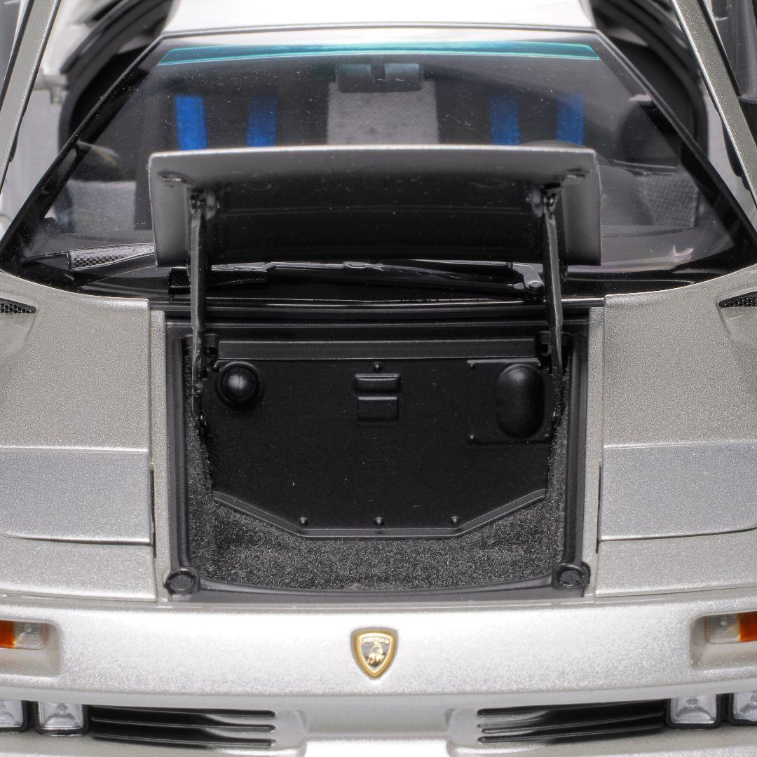 オートアート 1/18 ランボルギーニ ディアブロ SE30 イオタ シルバー