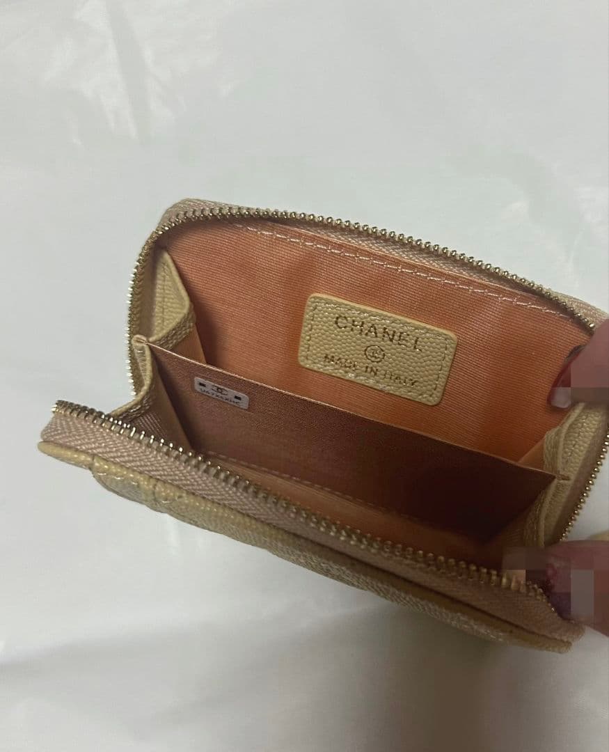 CHANEL ベージュ本革レザー キルティング ケース財布新品