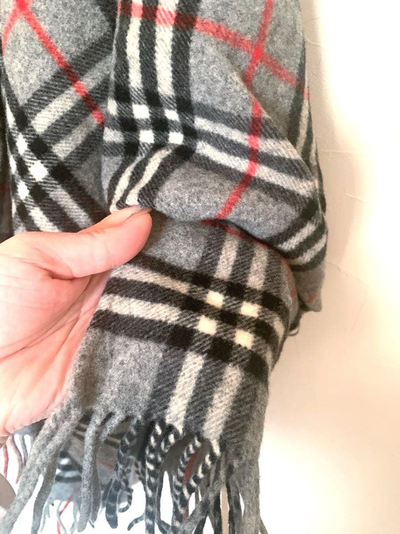 【送料無料】希少！BURBERRY ノヴァチェック ウール カシミアケープ