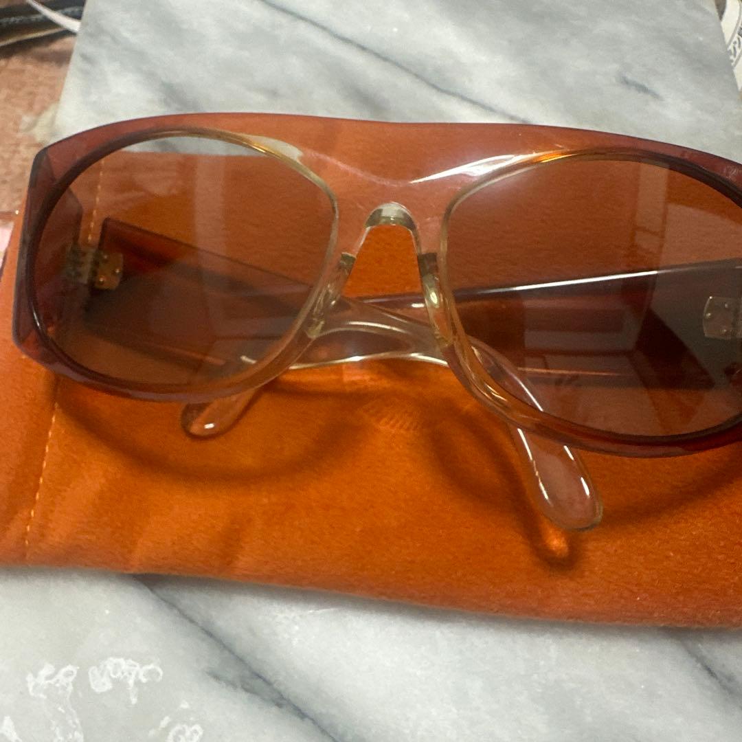 ブラウンオーバーサイズサングラス