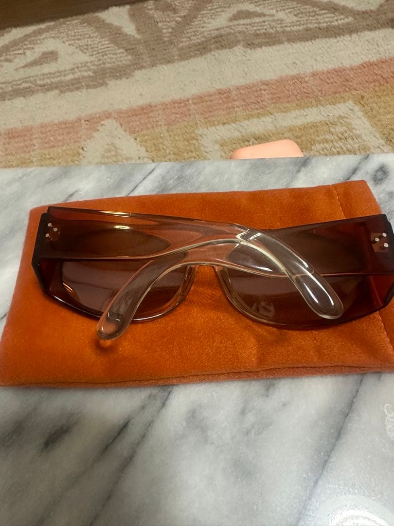 ブラウンオーバーサイズサングラス