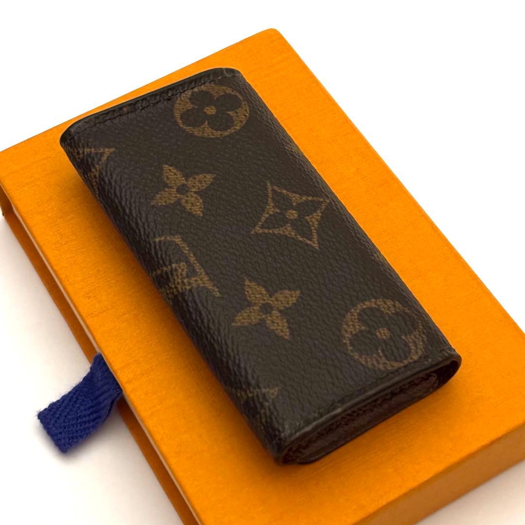⭐️新品同様レベル⭐️ルイヴィトン⭐️モノグラム⭐️ミュレティクレ⭐️4連キーケース⭐️