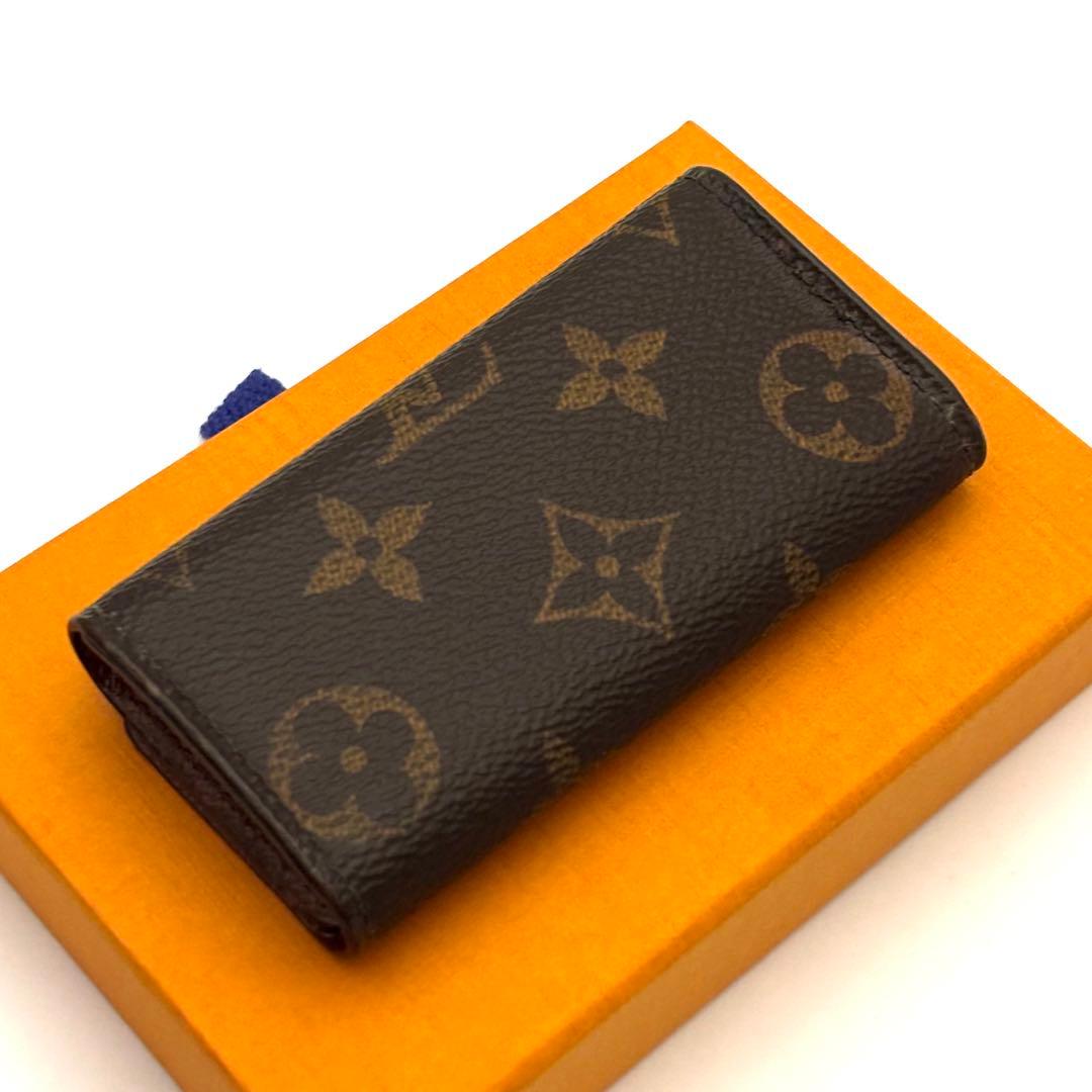 ⭐️新品同様レベル⭐️ルイヴィトン⭐️モノグラム⭐️ミュレティクレ⭐️4連キーケース⭐️