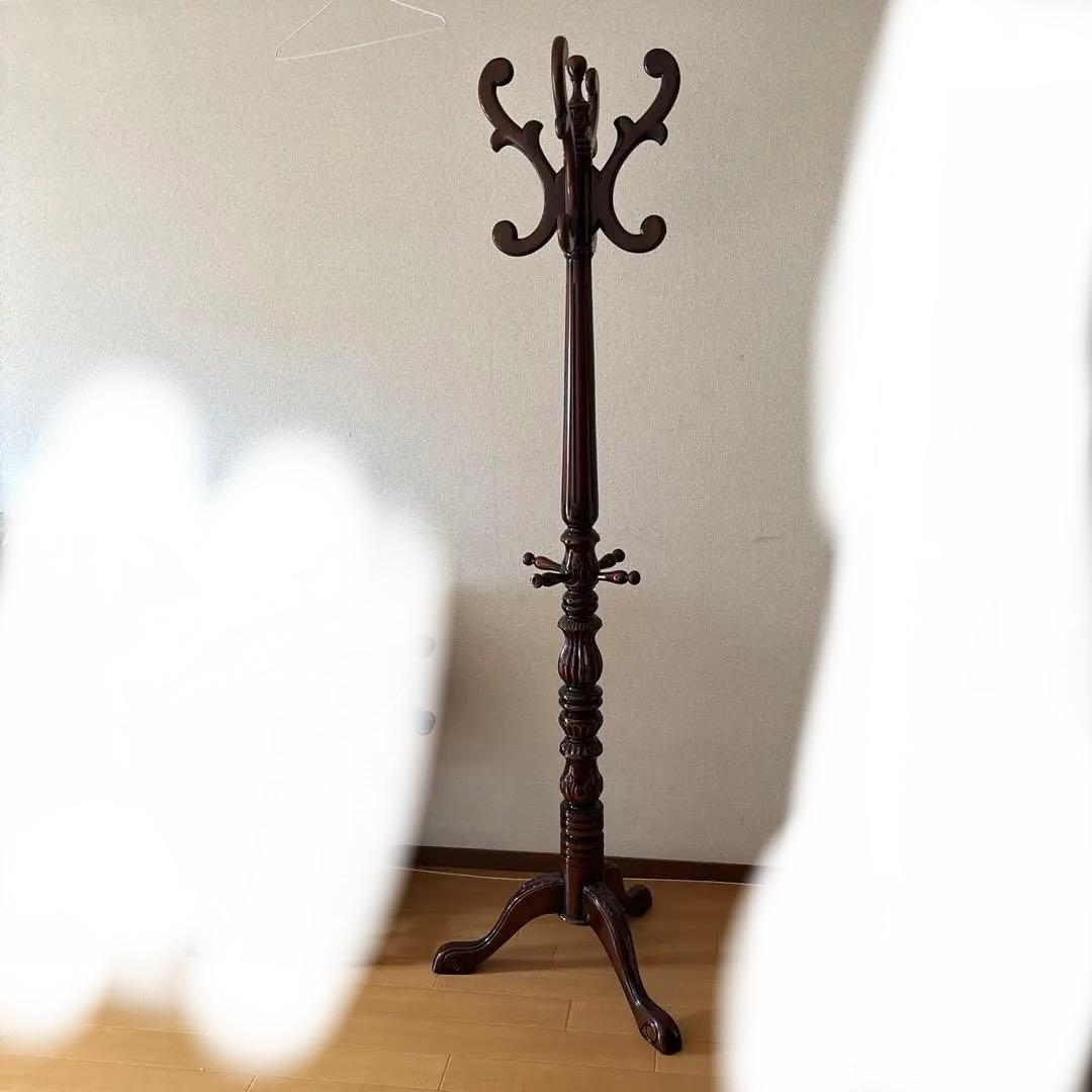 最終値下げマホガニー ハンガーラック アンティーク風 手彫り