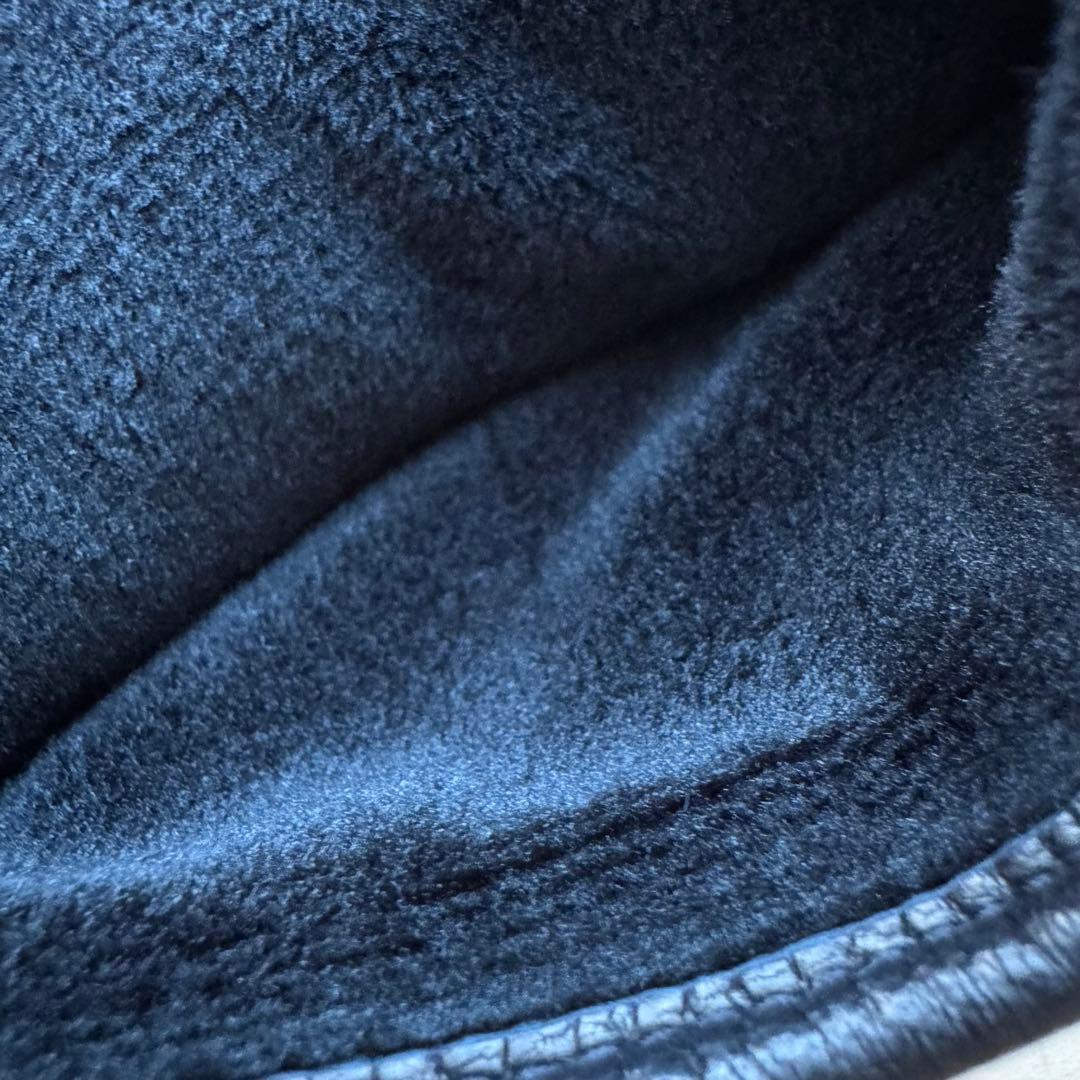 ★新品★アンテプリマ　レザー手袋　ウール切り替え　ストーン　スマホ対応　黒