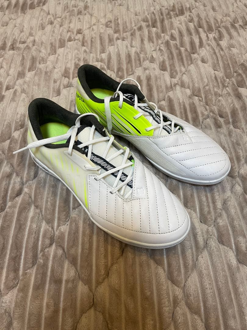 シューズ KIPSTA GINKA PRO FUTSAL 24.5