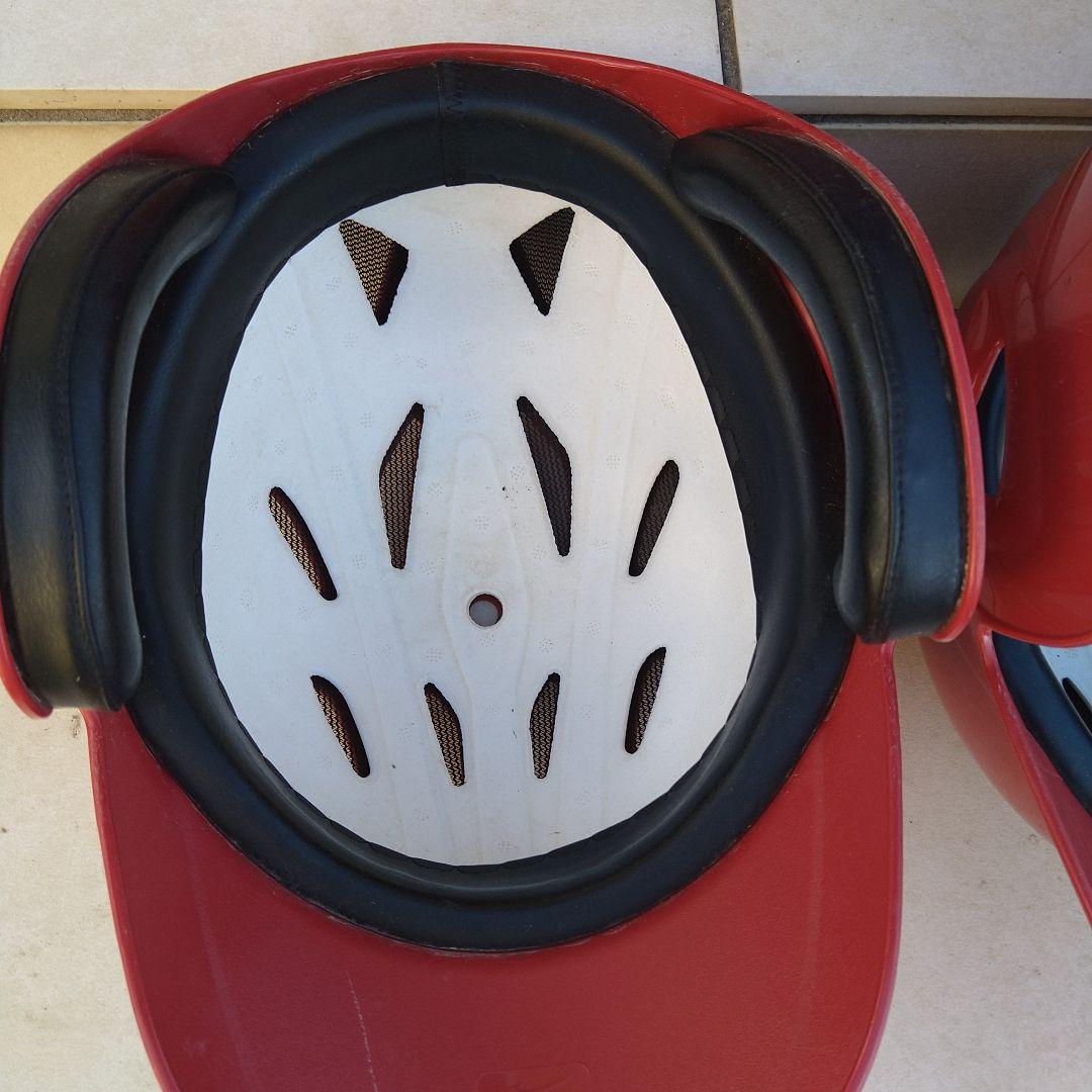 ソフトボール ヘルメット 9個セット 赤 L サイズ５個Oサイズ４個袋付き！