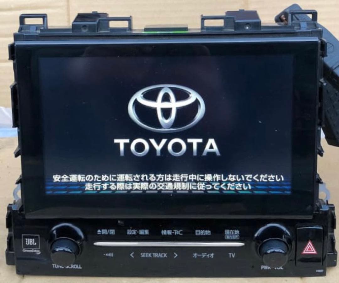 TOYOTA 30系　アルファード　JBL カーナビ