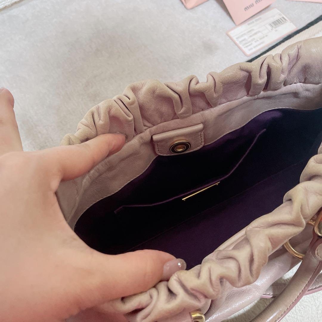 Miu Miu ショルダーバッグ ピンク