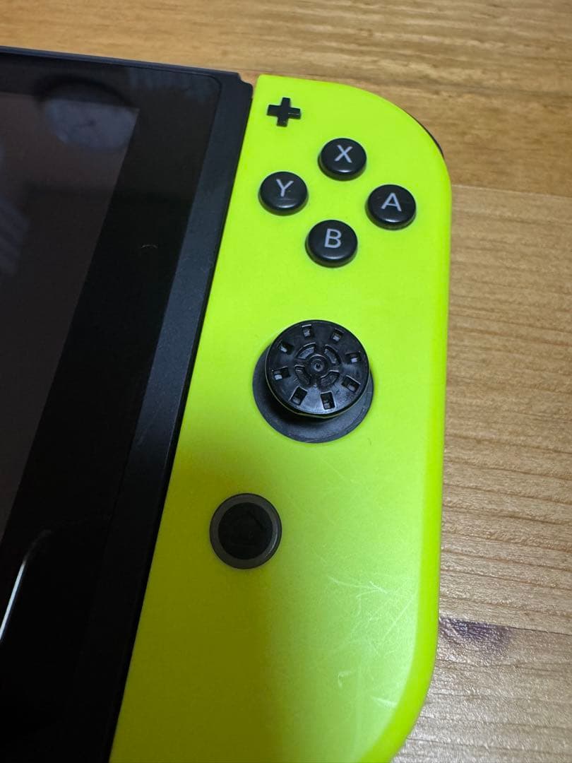 ジャンク品　本体とジョイコンのみNintendo Switch ピンク/イエロー