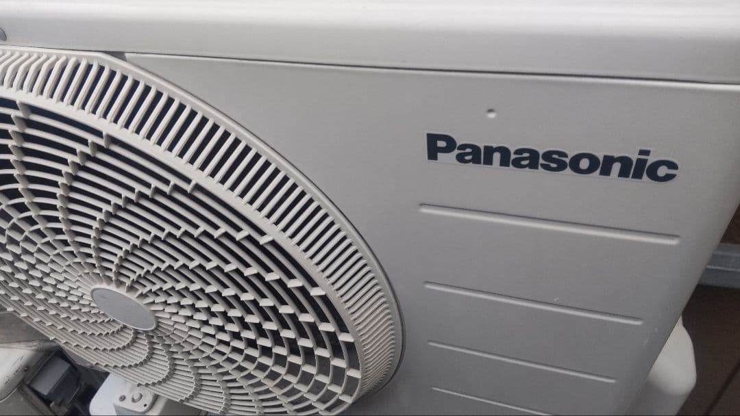 Panasonic ルームエアコン CS-222CFR <USED>