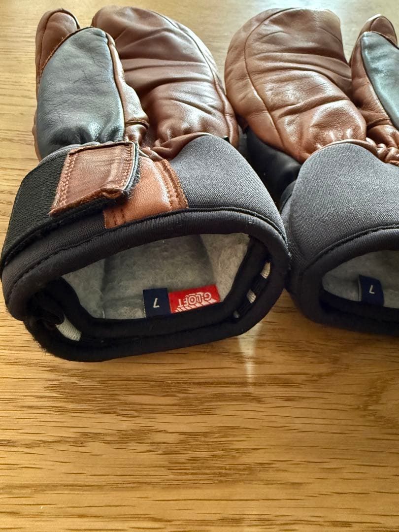 HESTRA　ミトングローブ　レザー　3フィンガー　サイズ7 ネイビーブラウン