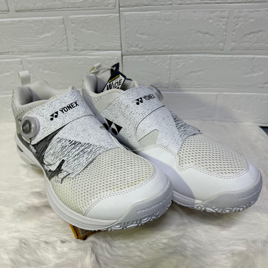 【新品未使用】　ヨネックス　テニスシューズ　パワークッション　ボア　BOA 白