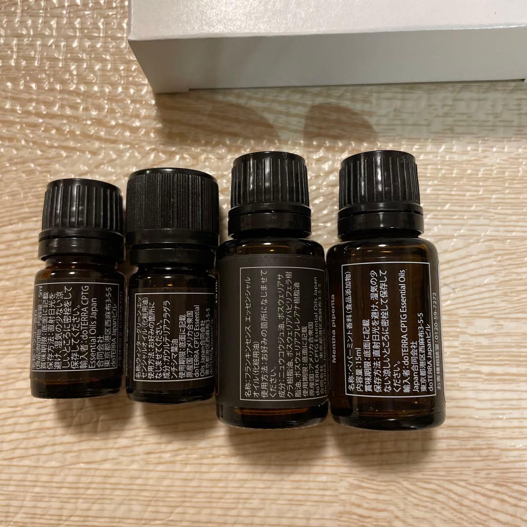 ［新品未開封・正規品］ドテラ　アロマ　オイル 4本セット フランキンセンス