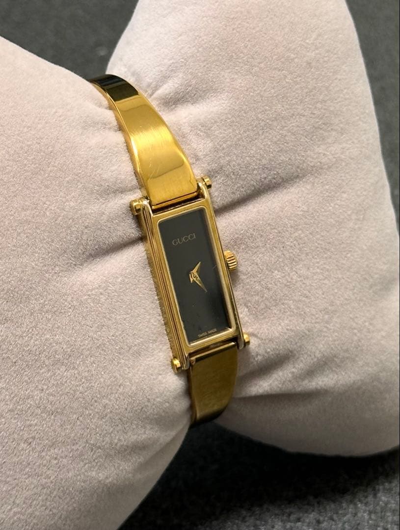 【稼動】 グッチ 腕時計 バングルウォッチ 1500 ゴールド
