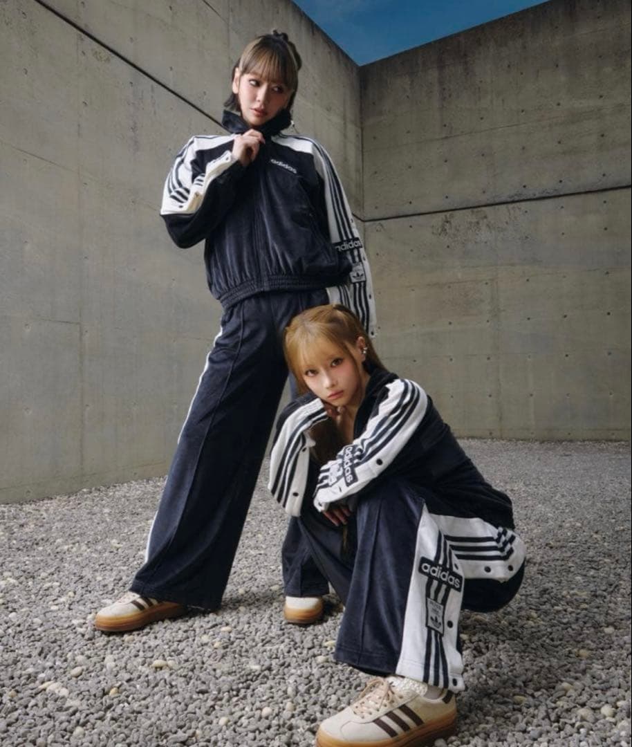 アディダス W ADIBREAK VELOUR TT