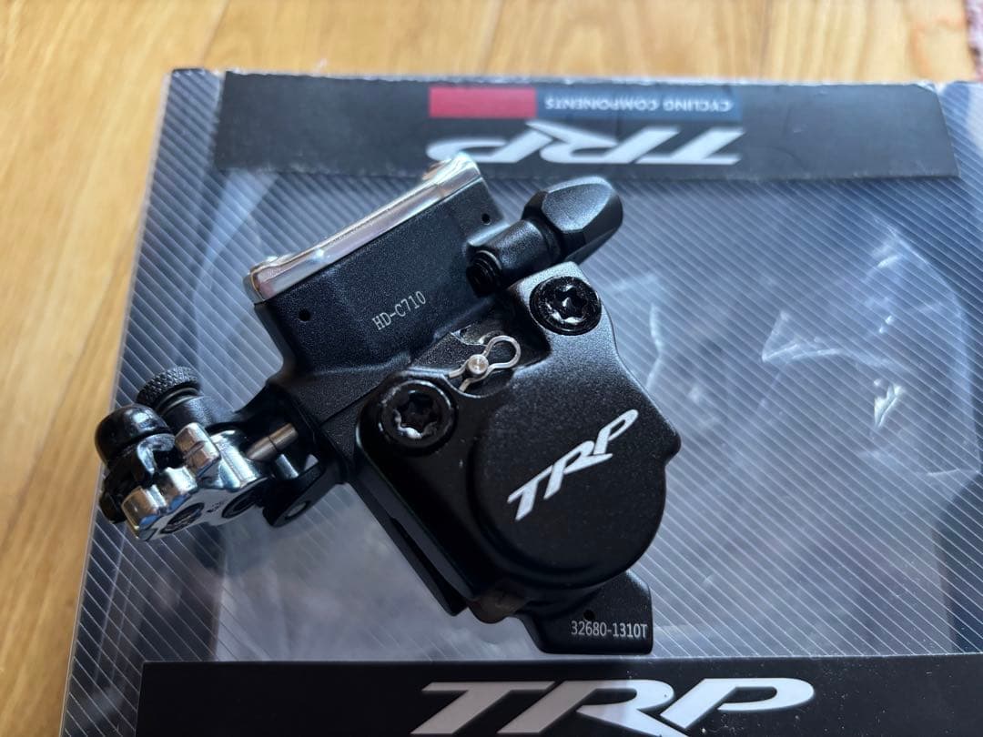 TRP HY-RD ブレーキキャリパー フラットマウント2個