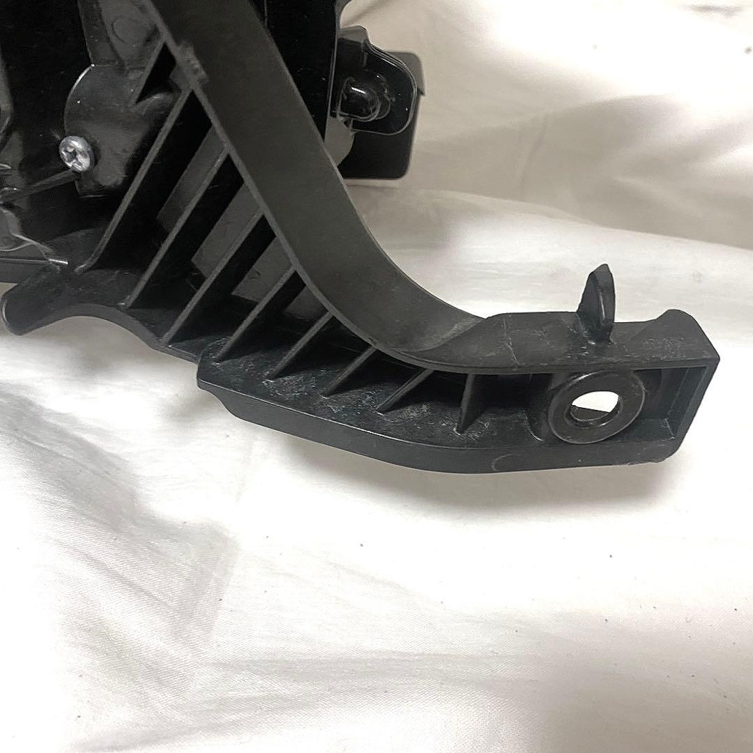 40ヴェルファイア 右ヘッドライト　中古