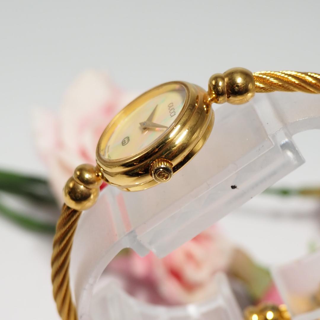 美品 グッチ GUCCI バングルウォッチ 2700L シェル 腕時計 H460