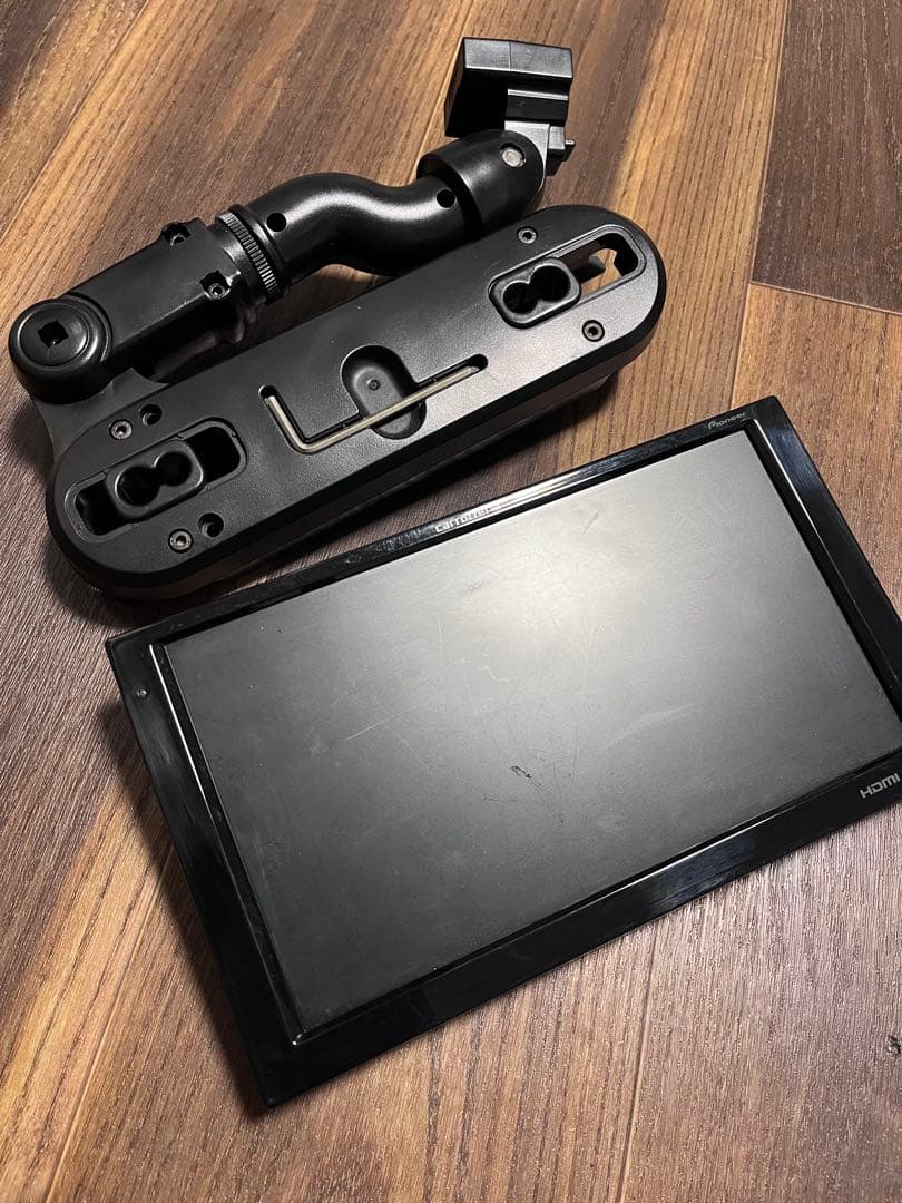 carrozzeria TVM-W910 動作確認済　9インチ　モニター