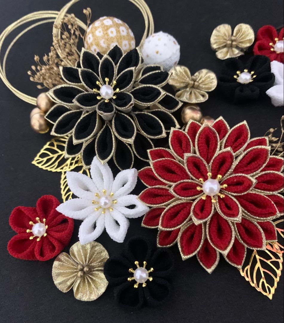 つまみ細工　髪飾り　黒　赤　ゴールドセット