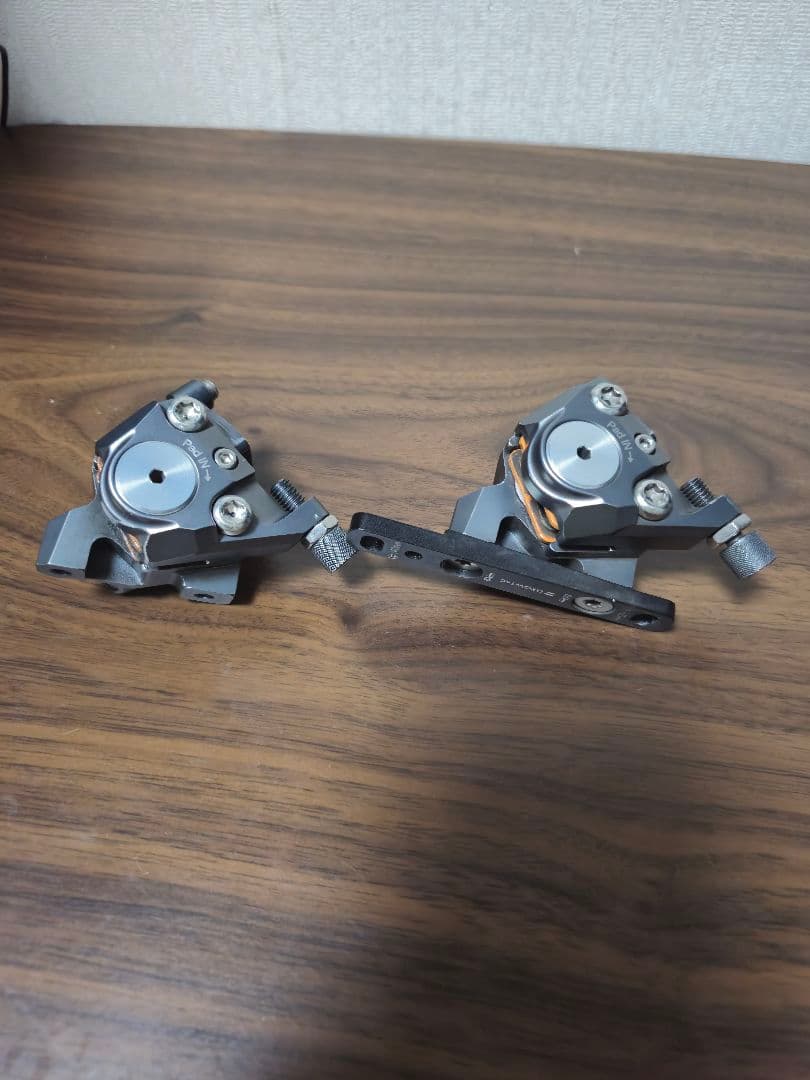 Grow-Tac EQUAL キャリパーブレーキ