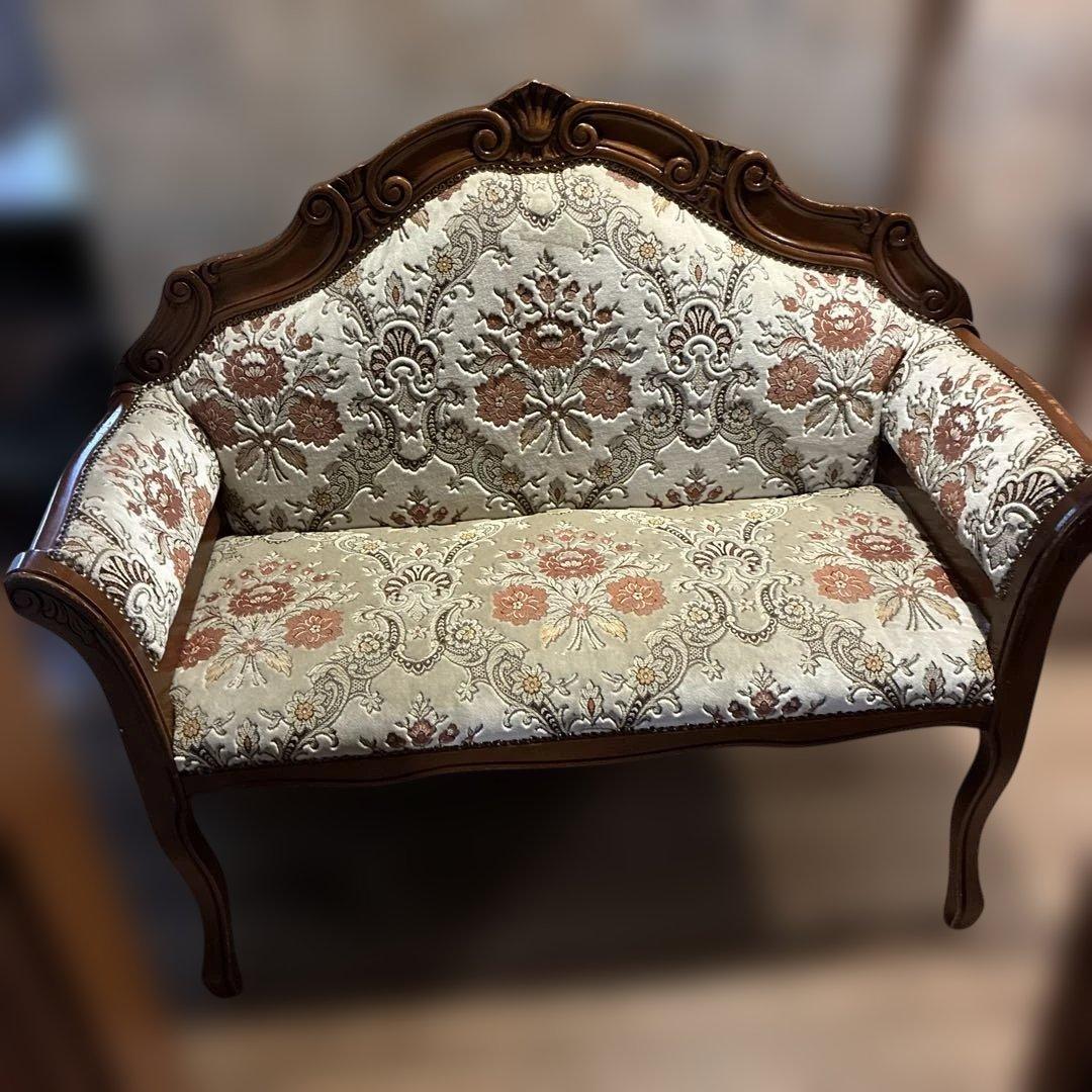 クラシック花柄ソファ　アンティーク