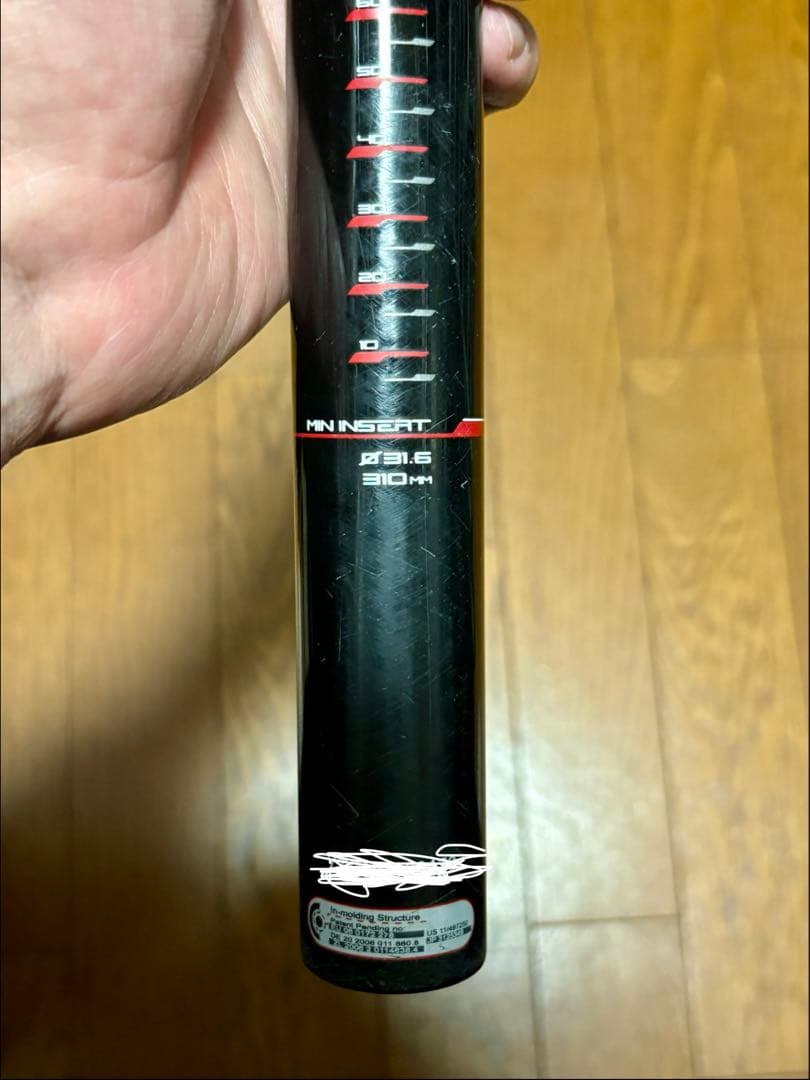 COLNAGO カーボンシートポスト 径31.6mm 310mm