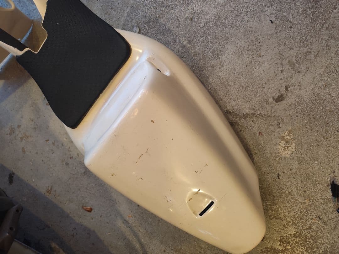 コーラ飲んでます