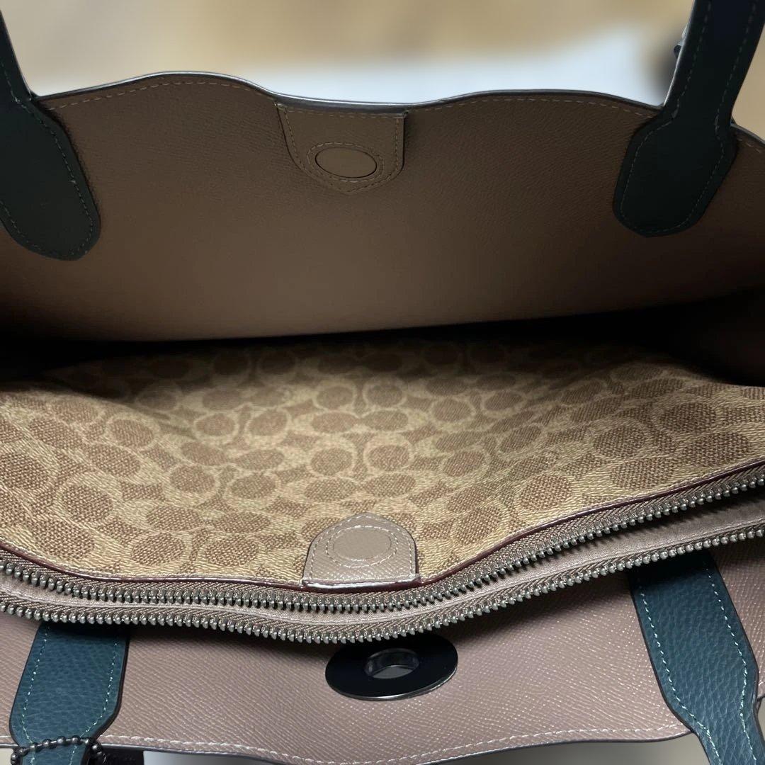 COACH ウィロウ トート ウィズ シグネチャー キャンバス インテリア