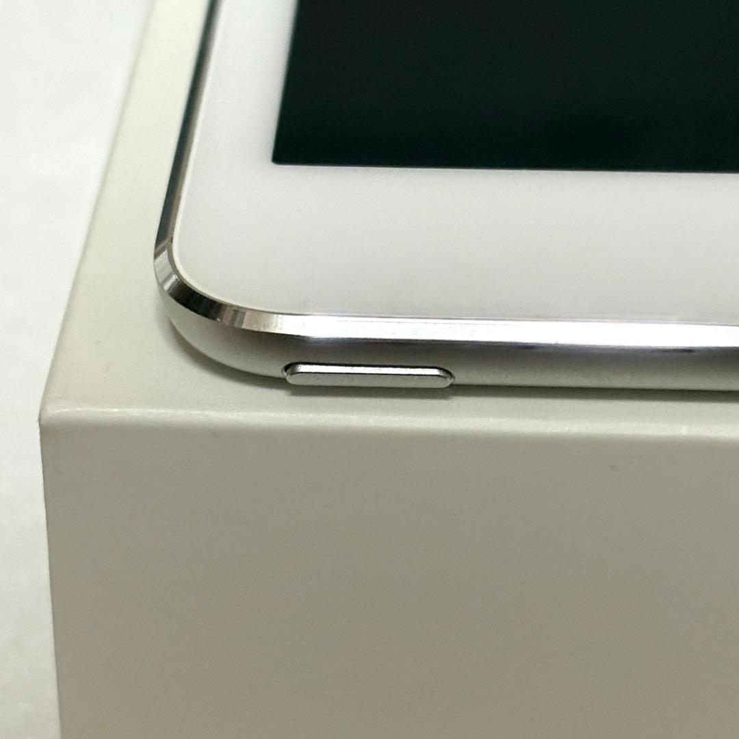 【未使用に近い】iPad mini 4 Wi-Fi 128GB 第四世代