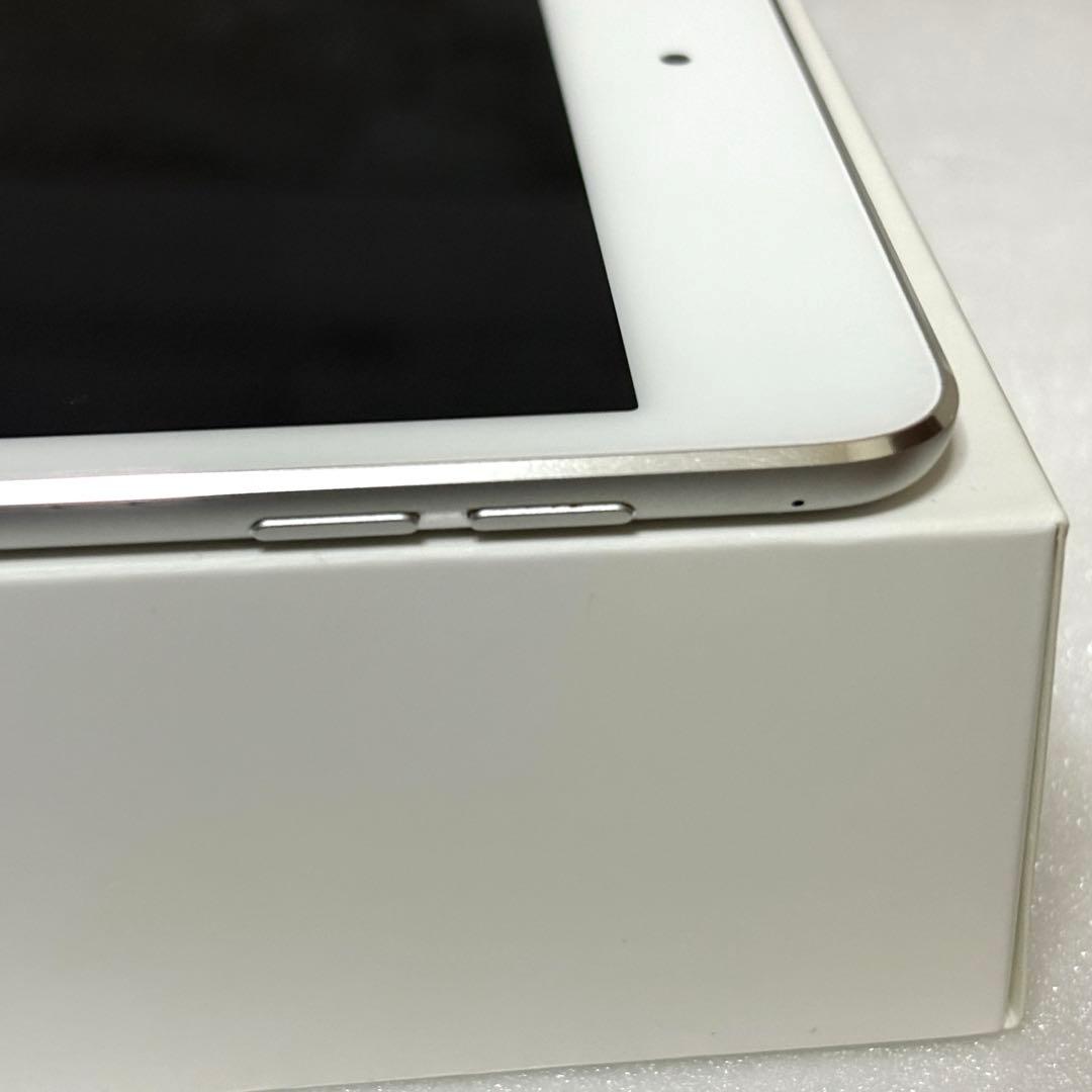 【未使用に近い】iPad mini 4 Wi-Fi 128GB 第四世代