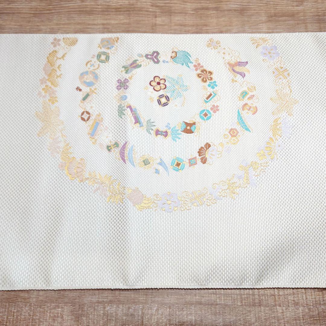 名古屋帯 宝尽くし 円 白 太鼓柄 お仕立て込み