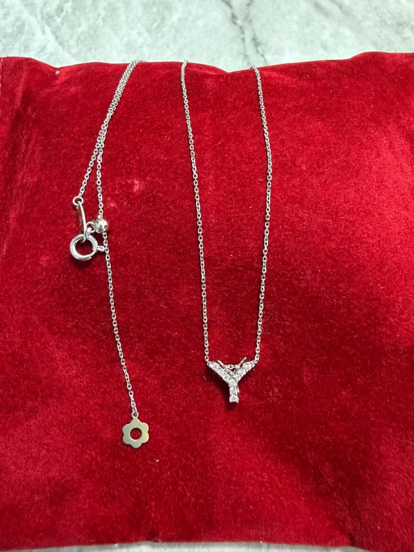 18金アルファベットYホワイトゴールドネックレス