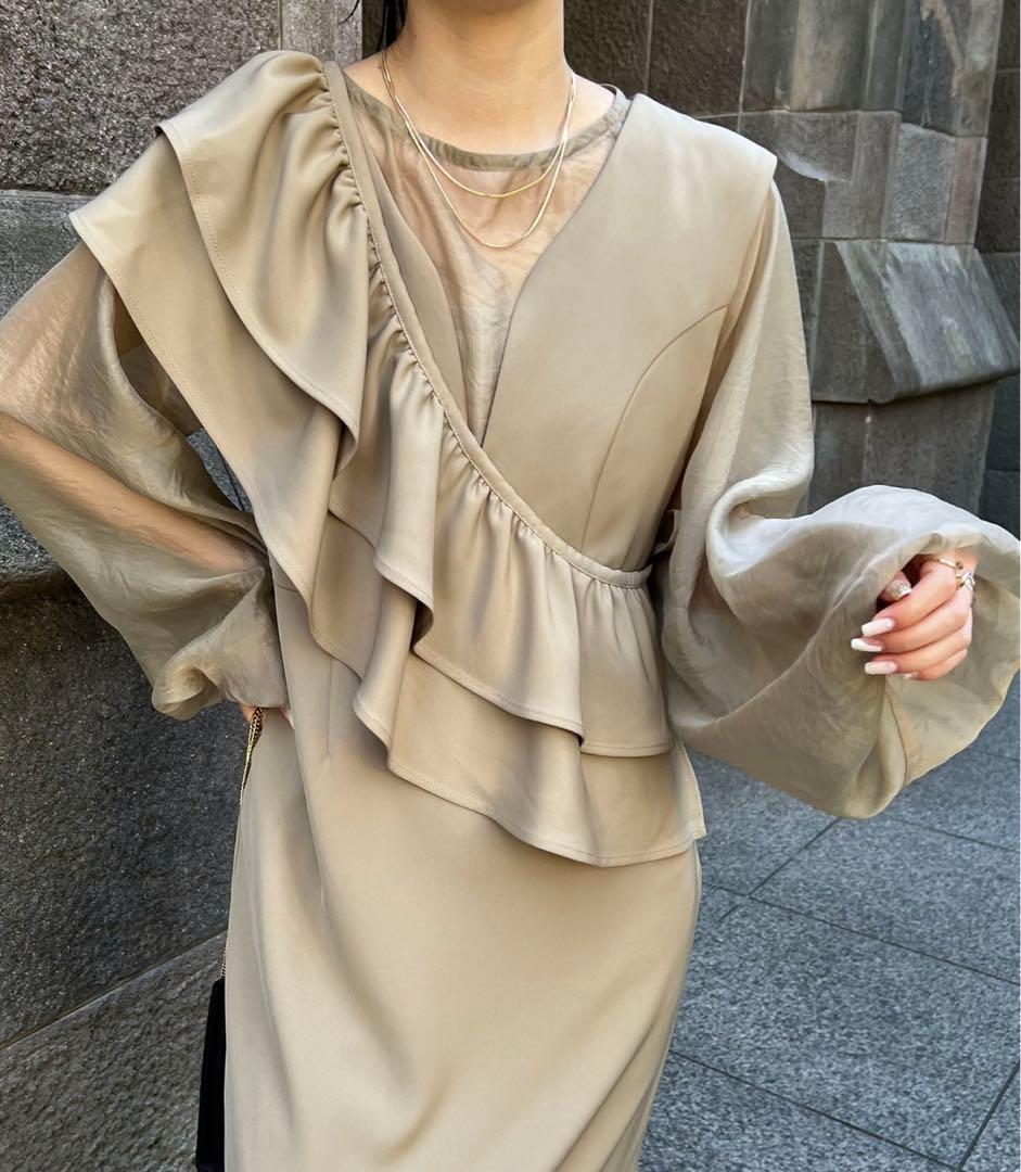 CAPRICIEUX LE'MAGE 3SETアシメフリルワンピース ベージュ